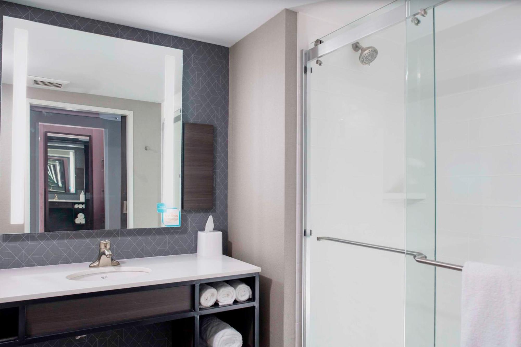 Hilton Garden Inn By Hilton Fort Wayne North Sunnybrook Acres Bagian luar foto