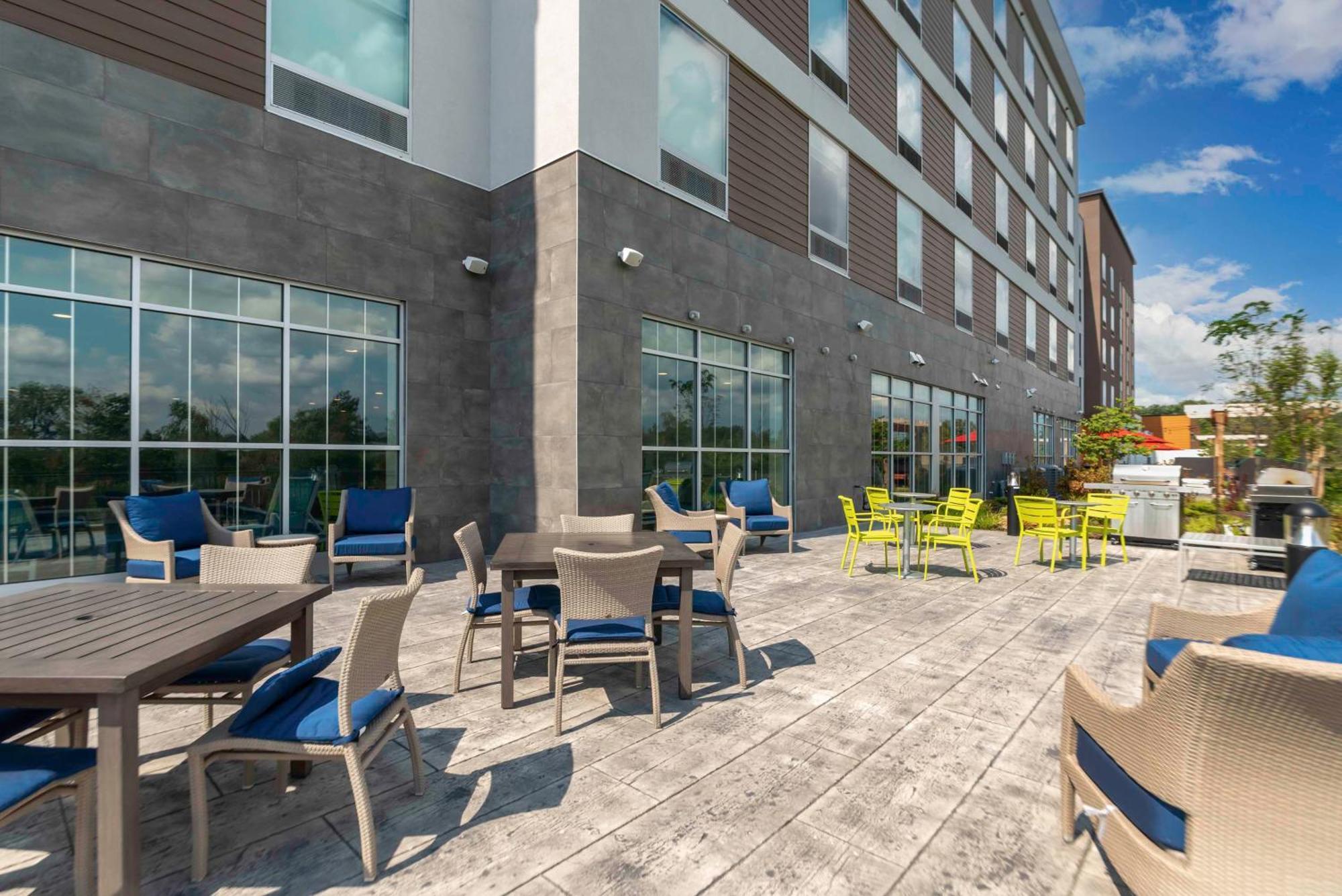 Hilton Garden Inn By Hilton Fort Wayne North Sunnybrook Acres Bagian luar foto