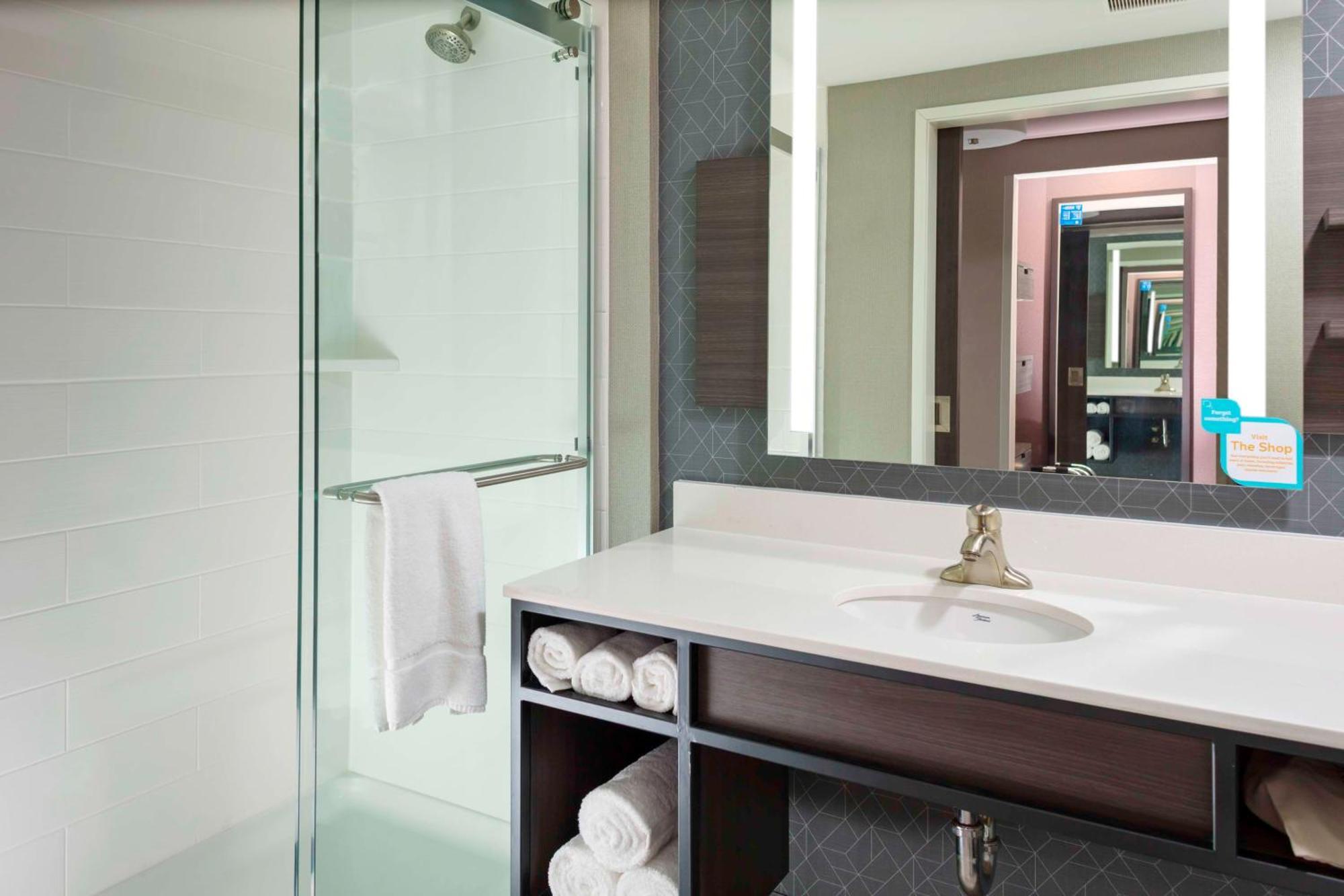 Hilton Garden Inn By Hilton Fort Wayne North Sunnybrook Acres Bagian luar foto