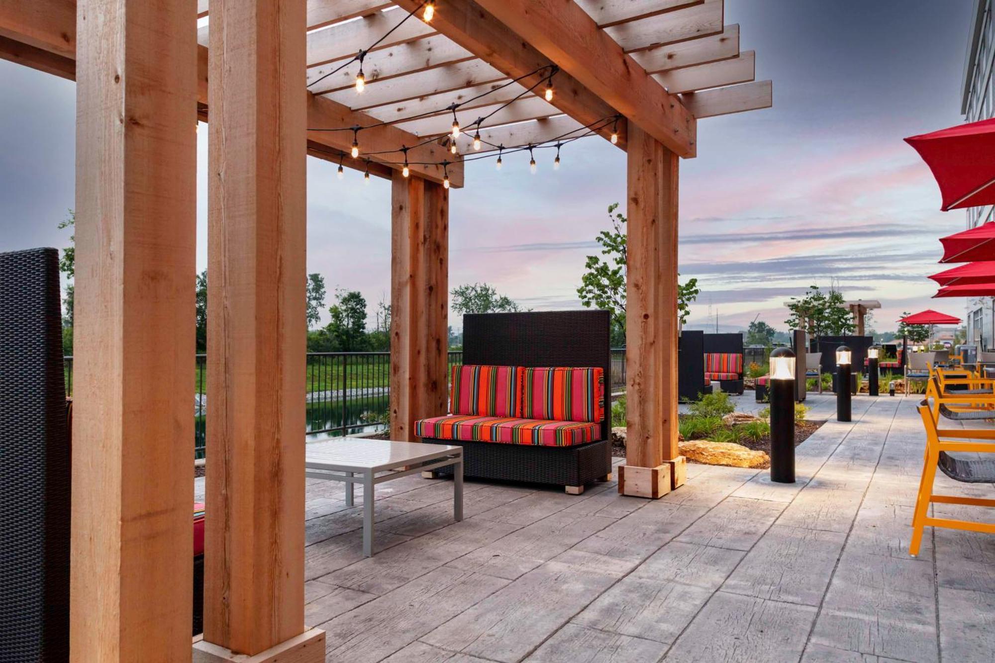 Hilton Garden Inn By Hilton Fort Wayne North Sunnybrook Acres Bagian luar foto